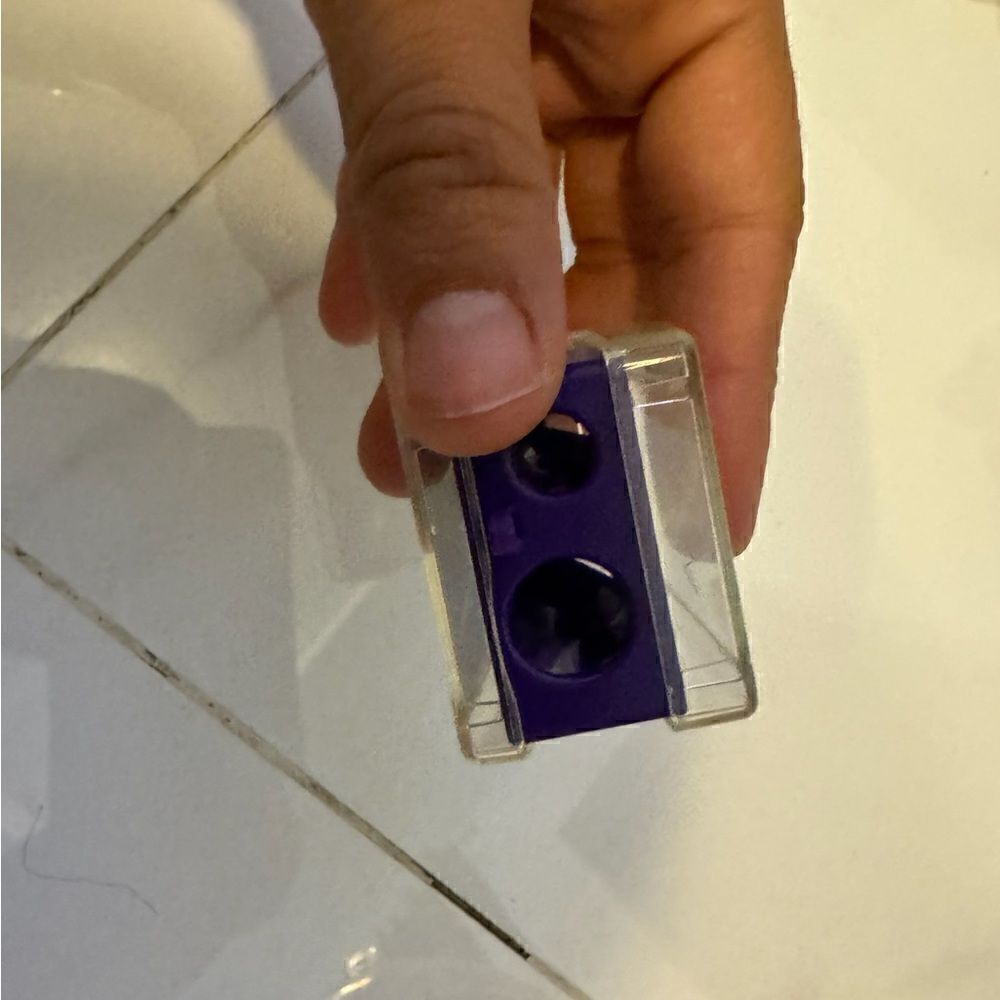 Jafra pencil sharpener #16 - Picture 2 of 4